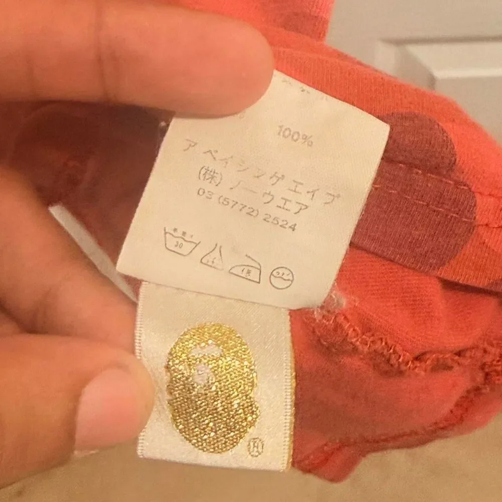 Bape Men's Red and Orange T-shirt - Picture 5 of 8